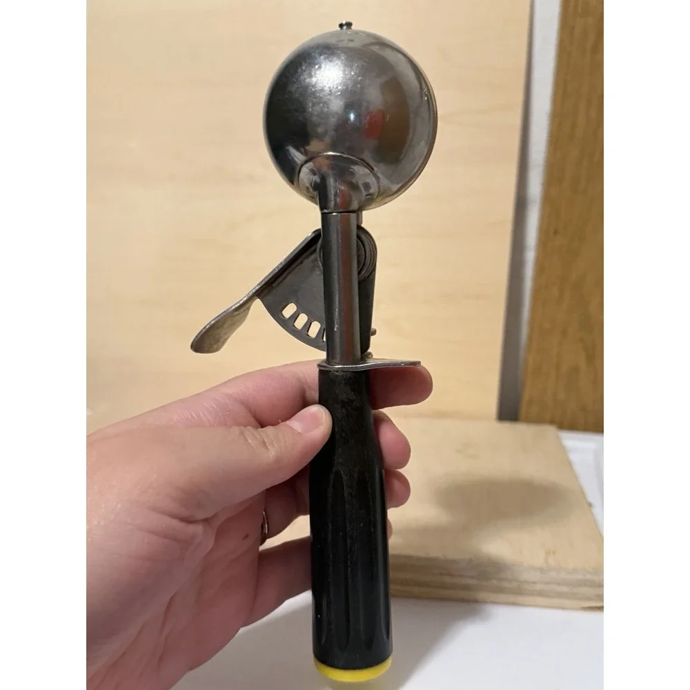 Vintage Hamilton Ice Cream Scoop Thumb Press